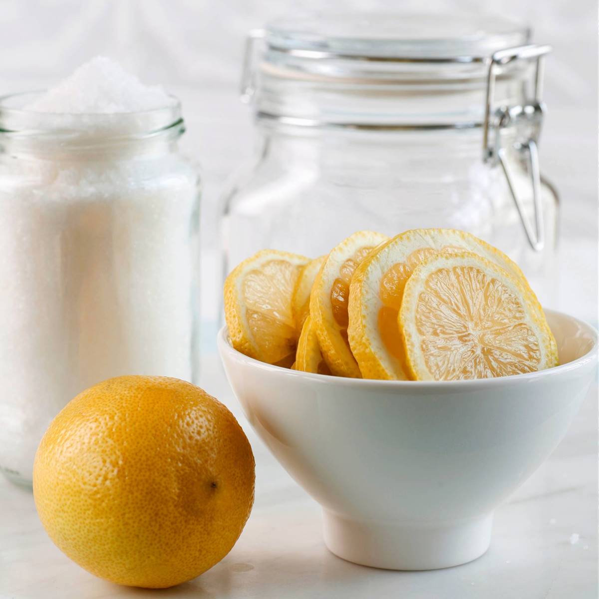Productos de limpieza caseros naturales ácido cítrico bicarbonato de sodio  spray de limón