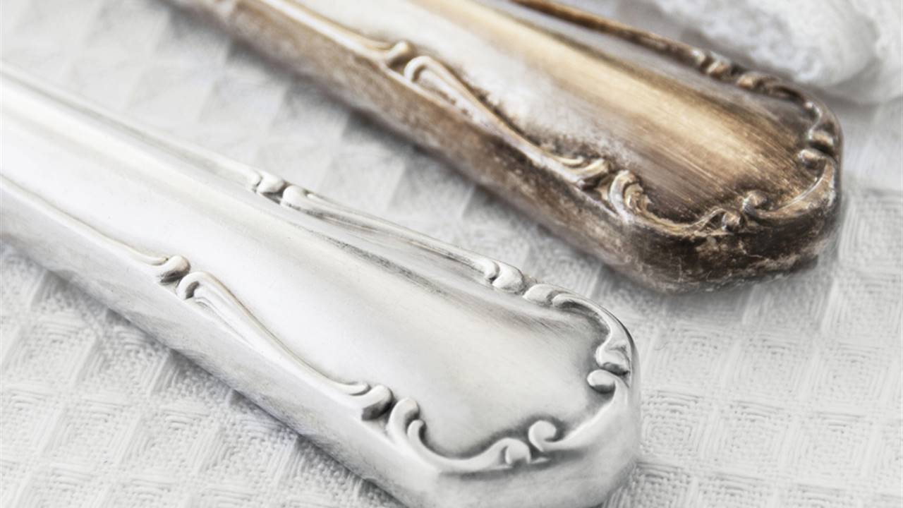Cómo limpiar la plata usando productos caseros y naturales: 7 trucos para  que quede reluciente