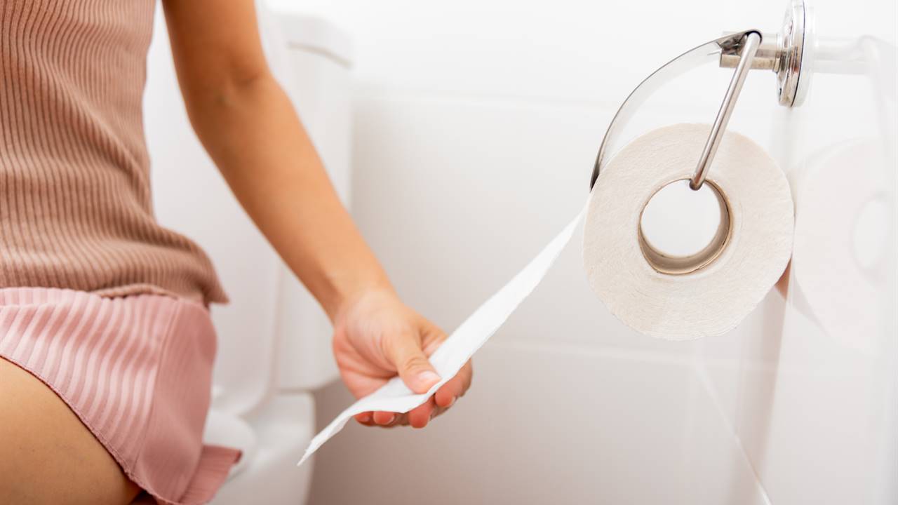 Los expertos alertan: el papel higiénico es fuente de tóxicos relacionados  con la infertilidad y el cáncer